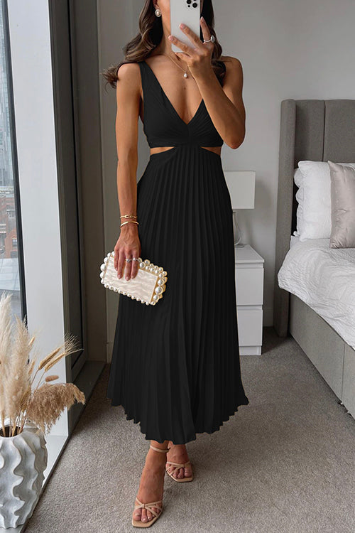 The Allanah™ - V-Neck Cut-Out Pleated Maxi Dress