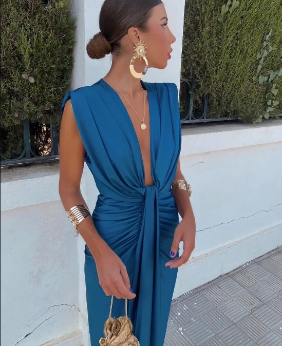 The Moriah - Chic Pleated Dress