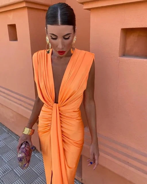 The Moriah - Chic Pleated Dress