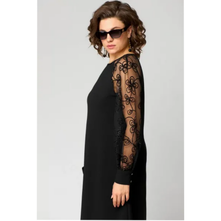 The Victoria – Elegant Lace Sleeve Dress